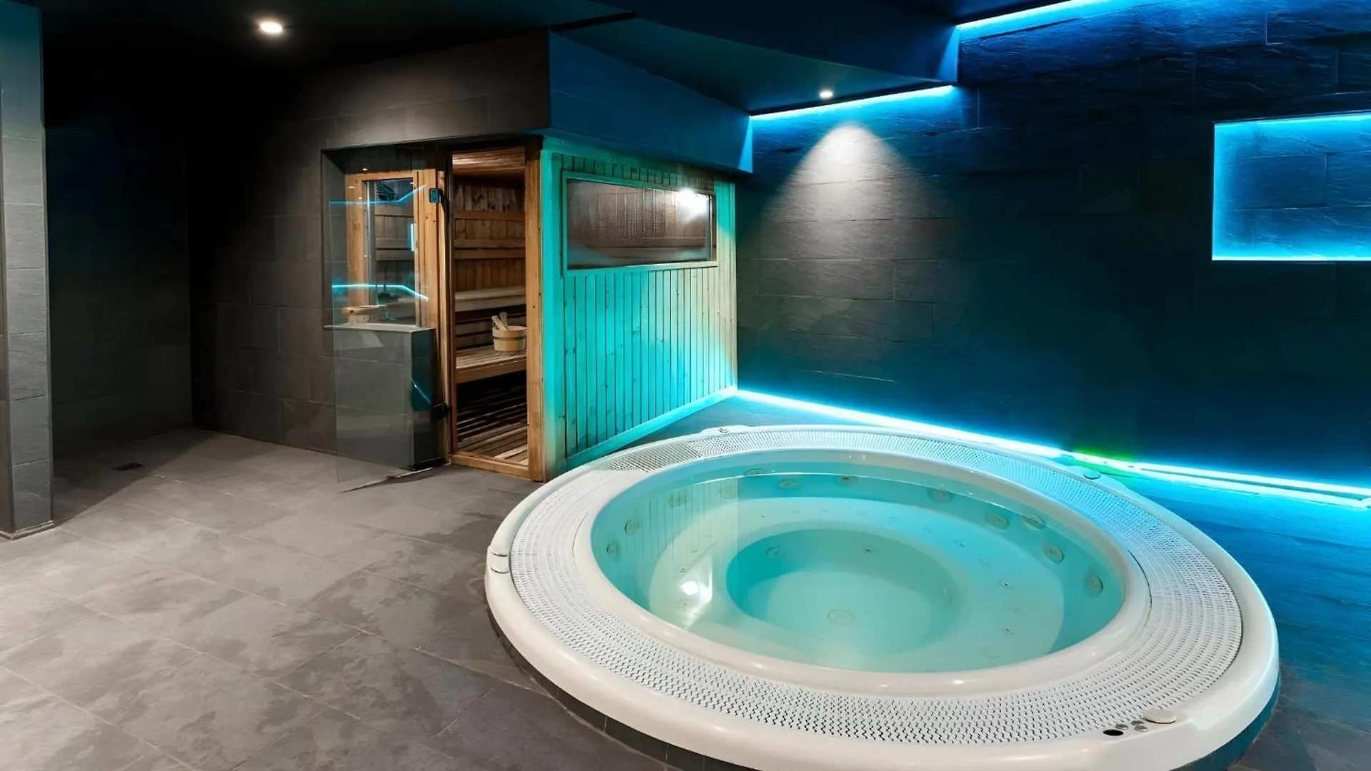 Bakour Costa Del Sol Hotel Estepona