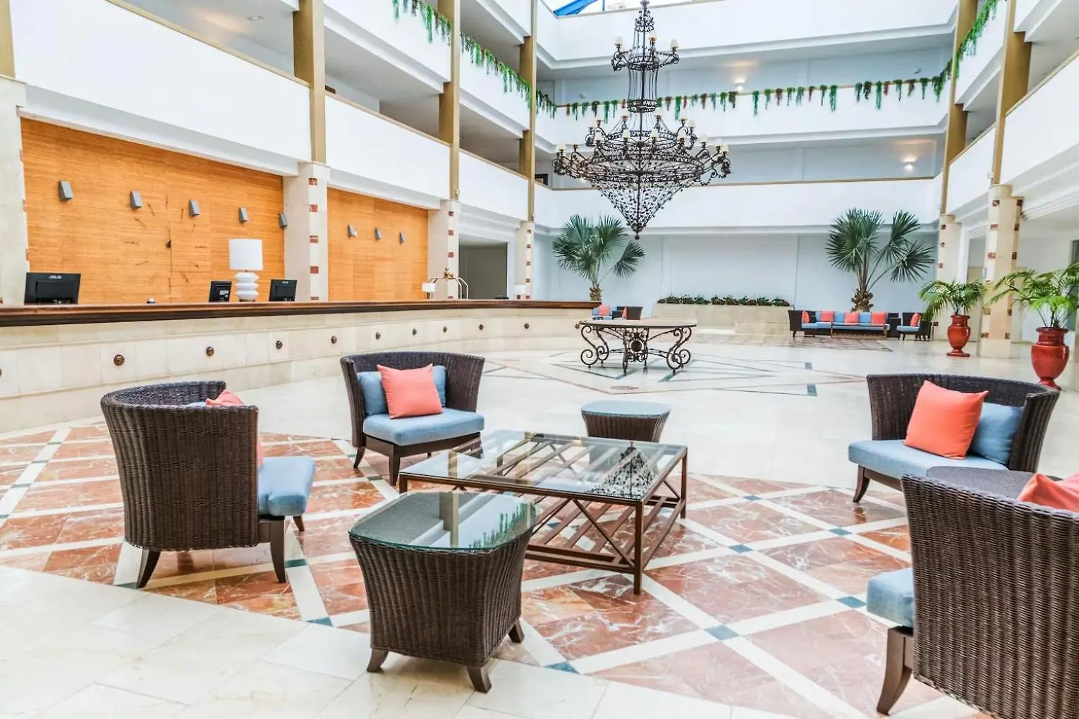 Bakour Costa Del Sol Hotel Estepona