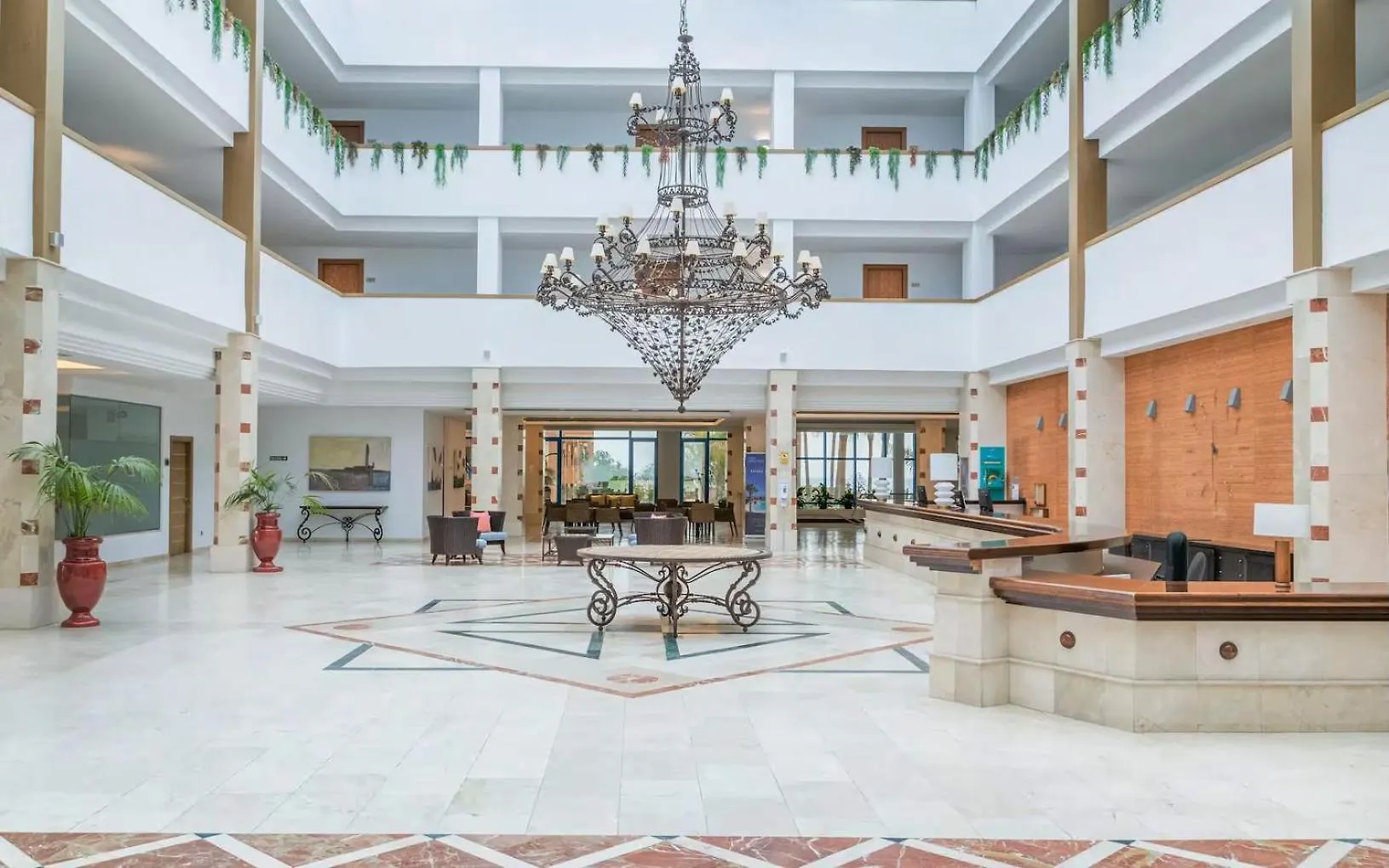 Hotel Bakour Costa Del Sol Estepona 4*,  Španělsko